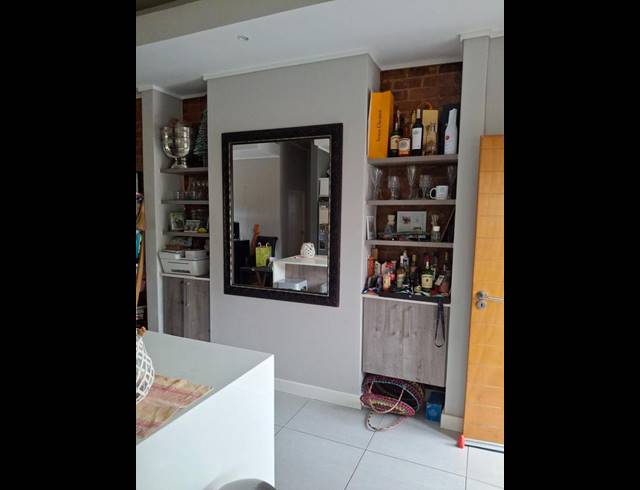 2 BEDROOM PROPERTY TO RENT IN LINDEN